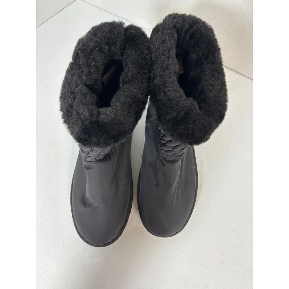 Danskin Fritter Black Vegan Faux Fur Trim Quilted Smocked Winter Boots Womens 9